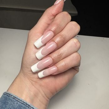 E'loor Nail Bar - Gel X French - Nail Salons Near Me - Los Angeles, California