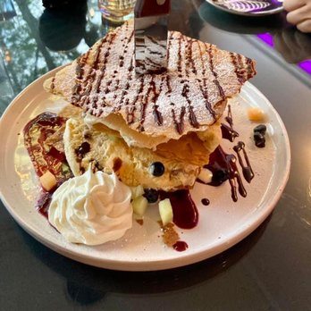 La Catrina - Vanilla ice cream sandwich enough to share. - Mexican Near Me - Croton-on-Hudson, New York La Catrina - Vanilla ice cream sandwich enough to share. - Mexican Near Me - Croton-on-Hudson, New York