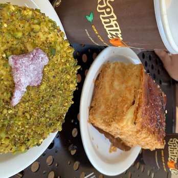 Urth Caffé-Pasadena - Cafes Near Me - Pasadena, California Urth Caffé-Pasadena - Cafes Near Me - Pasadena, California