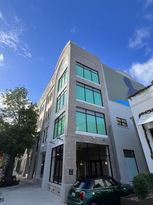 The Moore by null