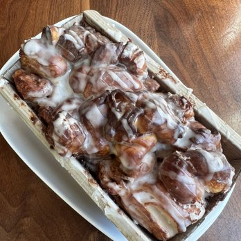 Parable Cafe - Cinnamon pull apart bread - Cafes Near Me - Columbus, Ohio