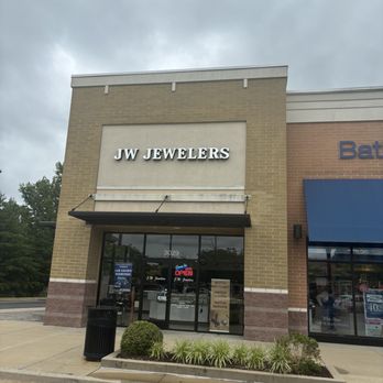 JW Jewelers - Picture of store JW - Jewelry Near Me - Waldorf, Maryland JW Jewelers - Picture of store JW - Jewelry Near Me - Waldorf, Maryland