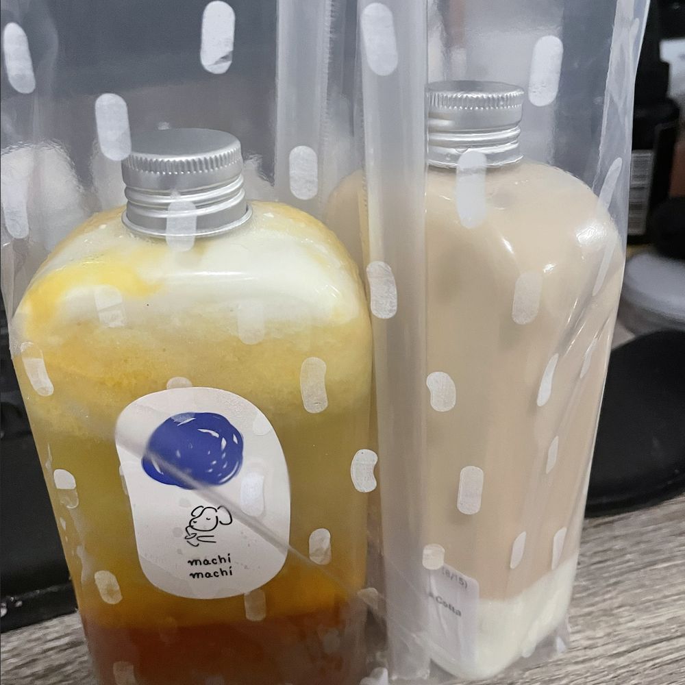 jasmine milk tea with panna cotta and the mango pomelo drink with jelly jasmine milk tea with panna cotta and the mango pomelo drink with jelly
