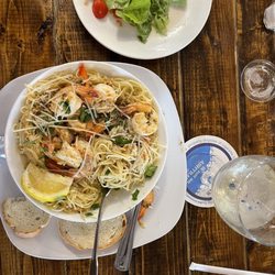 Barracos Bakery - Shrimp scampi