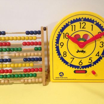 Williamsburg Brooklyn Daycare - What time is it? It's time for lunch! - Child Care & Day Care Near Me - Brooklyn, New York Williamsburg Brooklyn Daycare - What time is it? It's time for lunch! - Child Care & Day Care Near Me - Brooklyn, New York