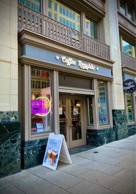 Coffee Republic by null