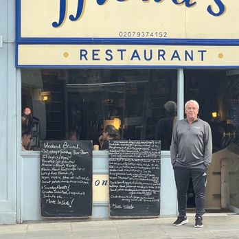 Ffiona's Restaurant - Restaurant front - British Near Me - London, XGL Ffiona's Restaurant - Restaurant front - British Near Me - London, XGL