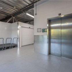 Extra Space Storage