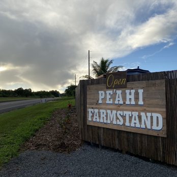 Pe'ahi Farm Stand And Cafe - Sign on Hana Hwy - Coffee & Tea Near Me - Haiku, Hawaii