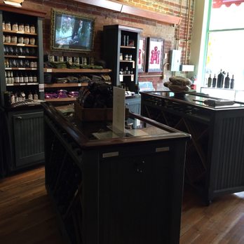 Caduceus Cellars - Nice little shop - Wineries Near Me - Jerome, Arizona