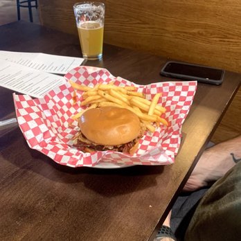 Native Brews Tap & Grill - Bourbonzola burger 10/10 - Breweries Near Me - Cherokee, North Carolina Native Brews Tap & Grill - Bourbonzola burger 10/10 - Breweries Near Me - Cherokee, North Carolina