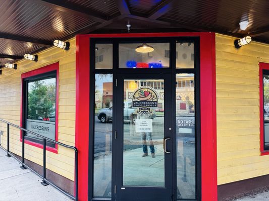 Vaucresson’s Creole Cafe & Deli by null