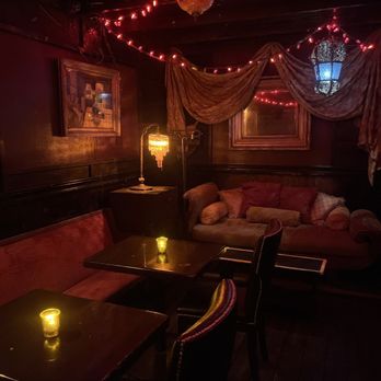 R Bar - Lounges Near Me - Los Angeles, California R Bar - Lounges Near Me - Los Angeles, California