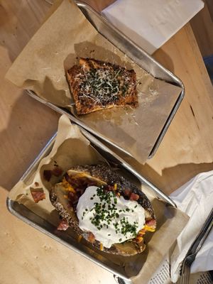 Tin Plate Social Circle by null