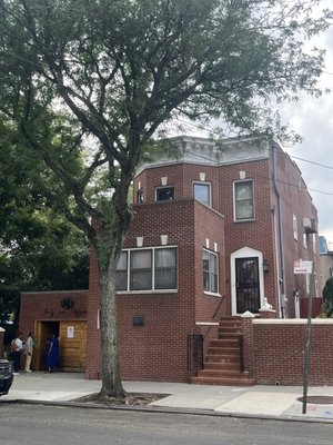 Louis Armstrong House Museum by null