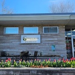 Whitebluff Prescription Center - Pharmacy entrance.