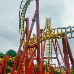 Mind Eraser - A perfect view of how tightly-packed the elements are on this off-the-shelf Vekoma invert.