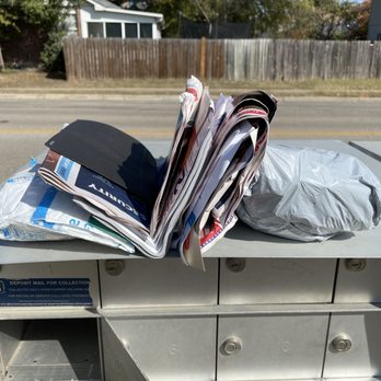 US Post Office - multiple day's mail during vacation hold - 3x more than what was actually held at the station - Post Offices Near Me - Pflugerville, Texas