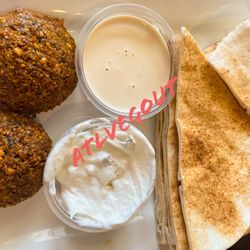 Chickpea - Falafel and pita