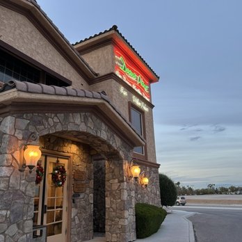 Dean's Place - Outside at dusk - Italian Near Me - Las Vegas, Nevada Dean's Place - Outside at dusk - Italian Near Me - Las Vegas, Nevada