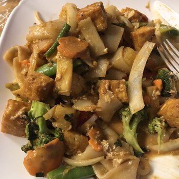 Pho Hoa Grill - Tofu drunken noodle - Vietnamese Near Me - Bangor, Maine