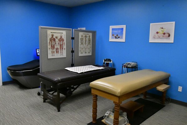 MANTENO CHIROPRACTIC & WELLNESS CENTER - Updated January 2025 - 13