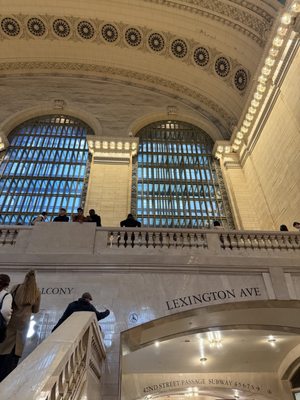 Whispering Gallery in Grand Central Terminal by null