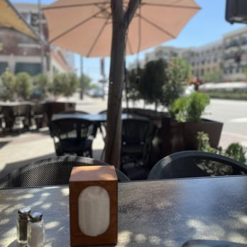 Karas - Outside table - Armenian Near Me - Glendale, California Karas - Outside table - Armenian Near Me - Glendale, California