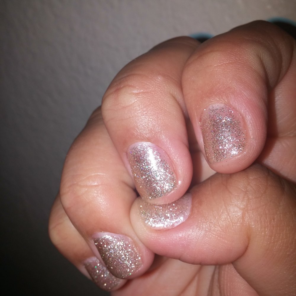 Just got them done,refused to give me a receipt.Very rude, reluctant to fill edges. $20! I will never be back, poor work ethics! Just got them done,refused to give me a receipt.Very rude, reluctant to fill edges. $20! I will never be back, poor work ethics!