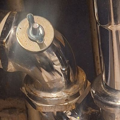 A Discount Drain & Sewer Logo