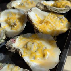Nick's Seafood - Steamed oysters
