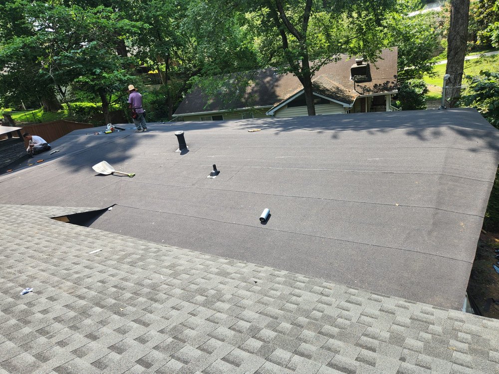 Slide of G&N Roofing