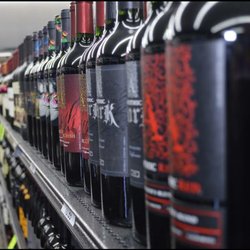 Bellflower Liquor & Market