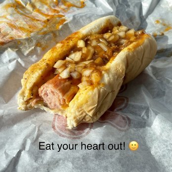 Wienerschnitzel - Der Wienerschnitzel Chili Cheese Dog with Onions. Delicious. - Fast Food Near Me - Cathedral City, California