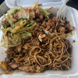 Chicken Yakisoba