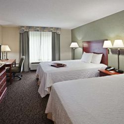 Hampton Inn Ithaca - Guest room