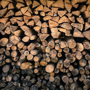 Kalama Yard & Home - Stacked mix wood - Lawn Services Near Me Kalama Yard & Home - Stacked mix wood - Lawn Services Near Me