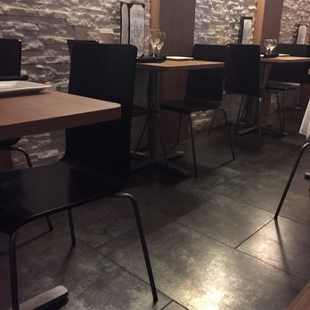 Cayo Blanco - There are less than 20 tables and a small bar with a handful of chairs. - Seafood Near Me - San Juan, Puerto Rico Cayo Blanco - There are less than 20 tables and a small bar with a handful of chairs. - Seafood Near Me - San Juan, Puerto Rico
