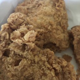 Old and Cold Chicken...nothing like the pictures from the menu.