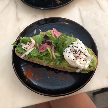 Dear Breakfast - The service is really really slow, so better have patience.Really bad service. The food is okay, so I would recommend you to go other place. - Breakfast & Brunch Near Me - Lisbon, 11