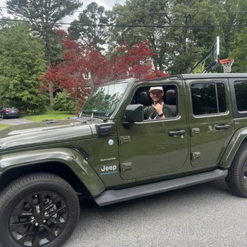 DMV Auto Advisors - We helped save these customers $7,000 off MSRP off a brand new Jeep! - Car Brokers Near Me DMV Auto Advisors - We helped save these customers $7,000 off MSRP off a brand new Jeep! - Car Brokers Near Me