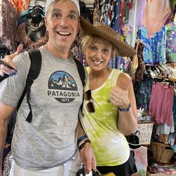At Witt’s End Maui - Happy Customers!!