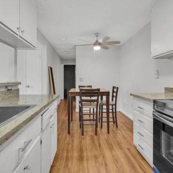 UR Contractor - Premium kitchen renovation featuring brand-new stove installation and upgraded appliances, paired with high-quality granite countertops. - General Contractors Near Me UR Contractor - Premium kitchen renovation featuring brand-new stove installation and upgraded appliances, paired with high-quality granite countertops. - General Contractors Near Me