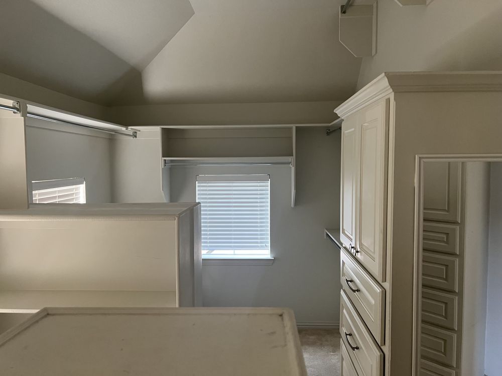 Slide of SH Contractors & Real Estate