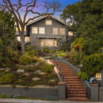 Rosie Nysaether - Compass Real Estate - Stunning Claremont Craftsman - Real Estate Agents Near Me - Oakland, California Rosie Nysaether - Compass Real Estate - Stunning Claremont Craftsman - Real Estate Agents Near Me - Oakland, California