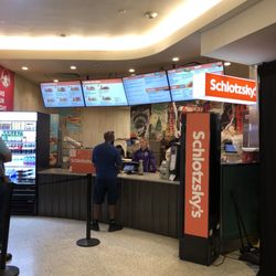 Schlotzsky's - The worst service