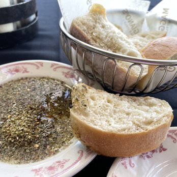 Maggiano's - The bread basket. - Italian Near Me - Friendswood, Texas