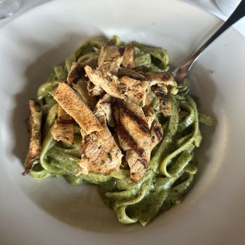 Brunello Ristorante - Pollo Con Pesto - Seafood Near Me - Seattle, Washington Brunello Ristorante - Pollo Con Pesto - Seafood Near Me - Seattle, Washington