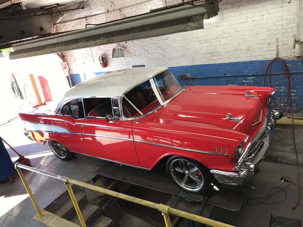 Simpson Frame Service, Los Angeles Roadtrippers