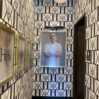 Gordon Ramsay Burger Las Vegas - This picture is actually from Hells Kitchen. - Burgers Near Me - Las Vegas, Nevada Gordon Ramsay Burger Las Vegas - This picture is actually from Hells Kitchen. - Burgers Near Me - Las Vegas, Nevada